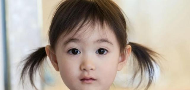 小鹏奥莉现在样子,整容4年后的奥莉