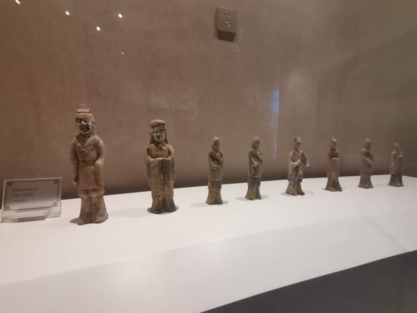 呼和浩特昭君博物院:中外驰名西汉古墓――昭君墓