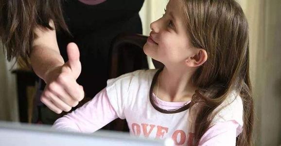 作为父母，你真的会表扬孩子吗？8个表扬孩子的技巧，建议收藏