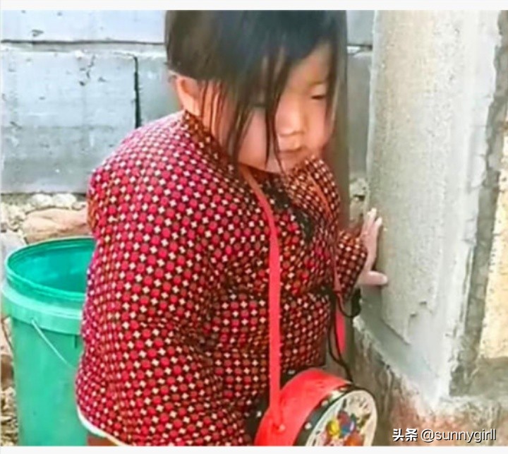 奶奶带娃剪的头发,奶奶带女孩剪头发后续