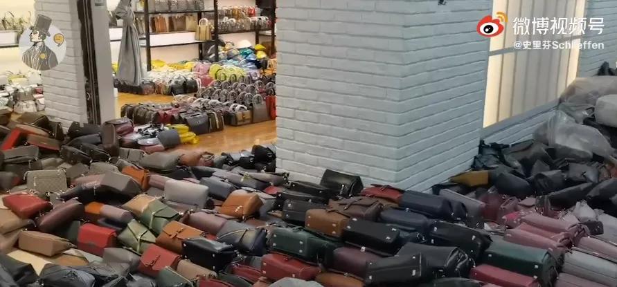 香奈儿都颤抖？这个河北小镇靠山寨横扫百亿箱包市场