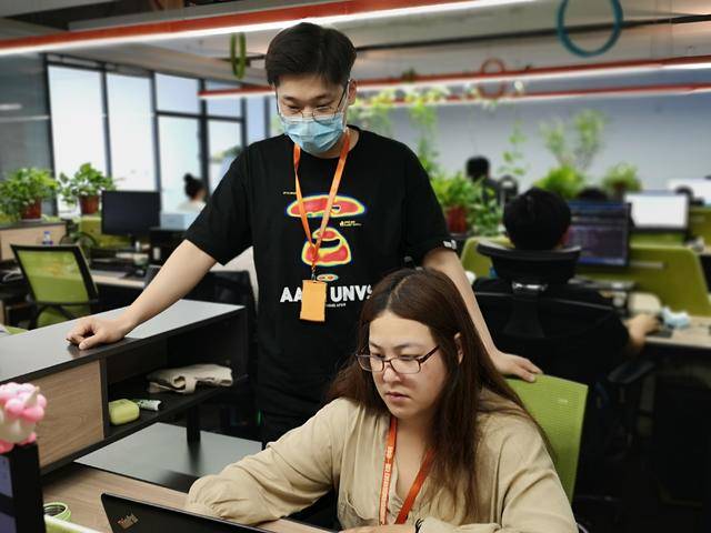 跑腿网董事长胡旭亮,365跑腿老板胡旭亮