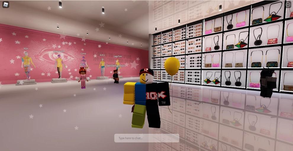 懵了，小学生氪金游戏里一个GUCCI包比现实中还贵好几千