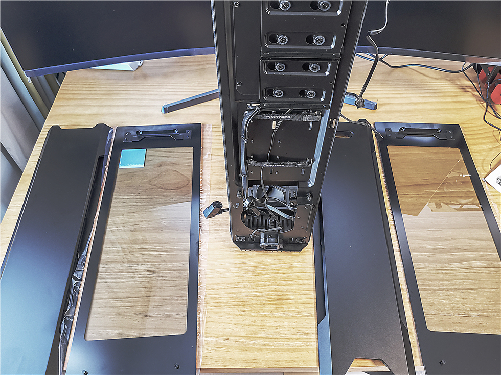 追风者217xe可以装几个硬盘,追风者pk217xe风道解析