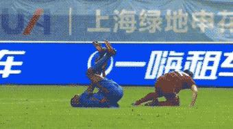 登巴巴受伤事件的反思,登巴巴小腿严重受伤