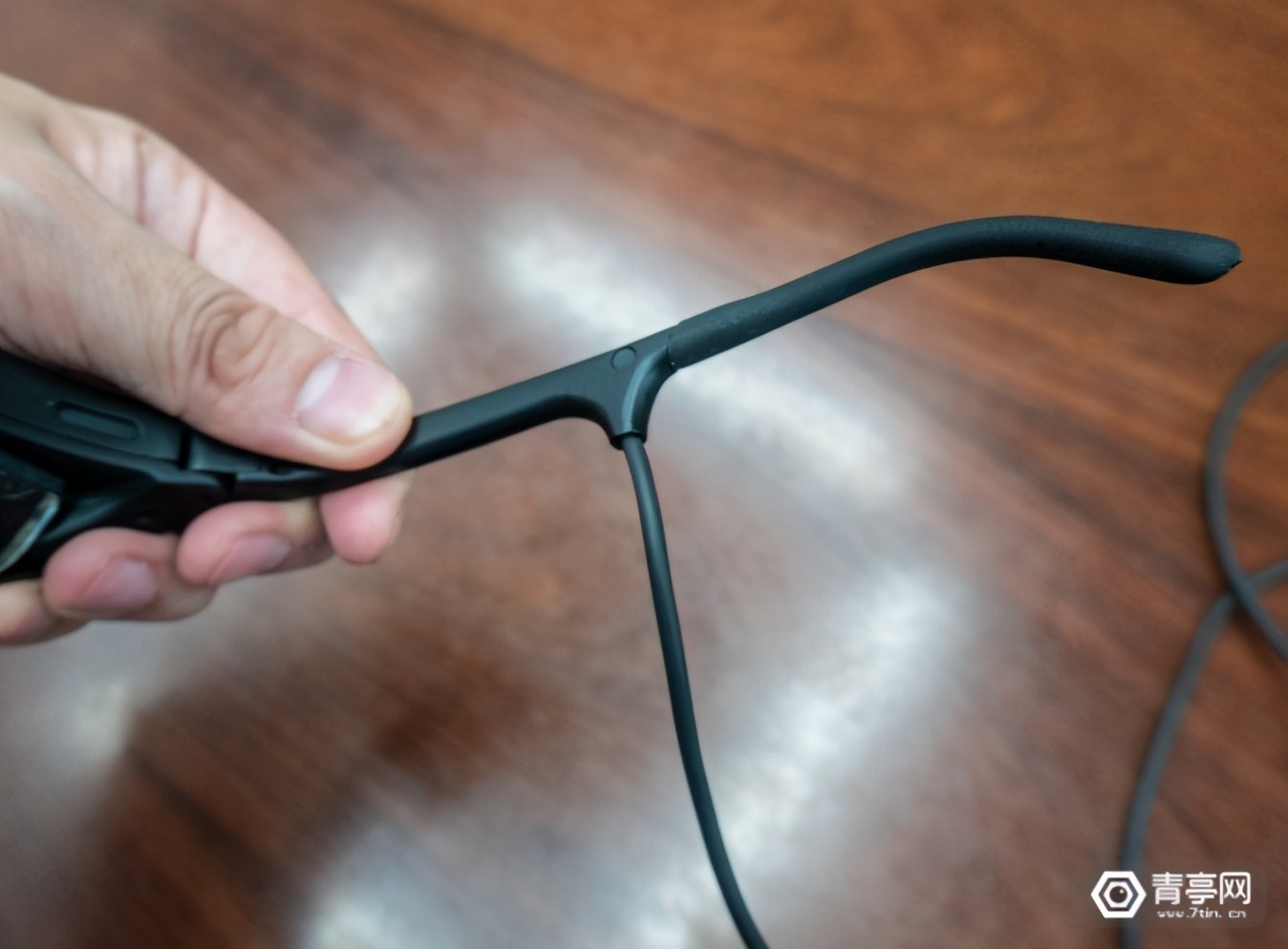 日本运营商DoCoMo推出AR眼镜，背后大揭秘