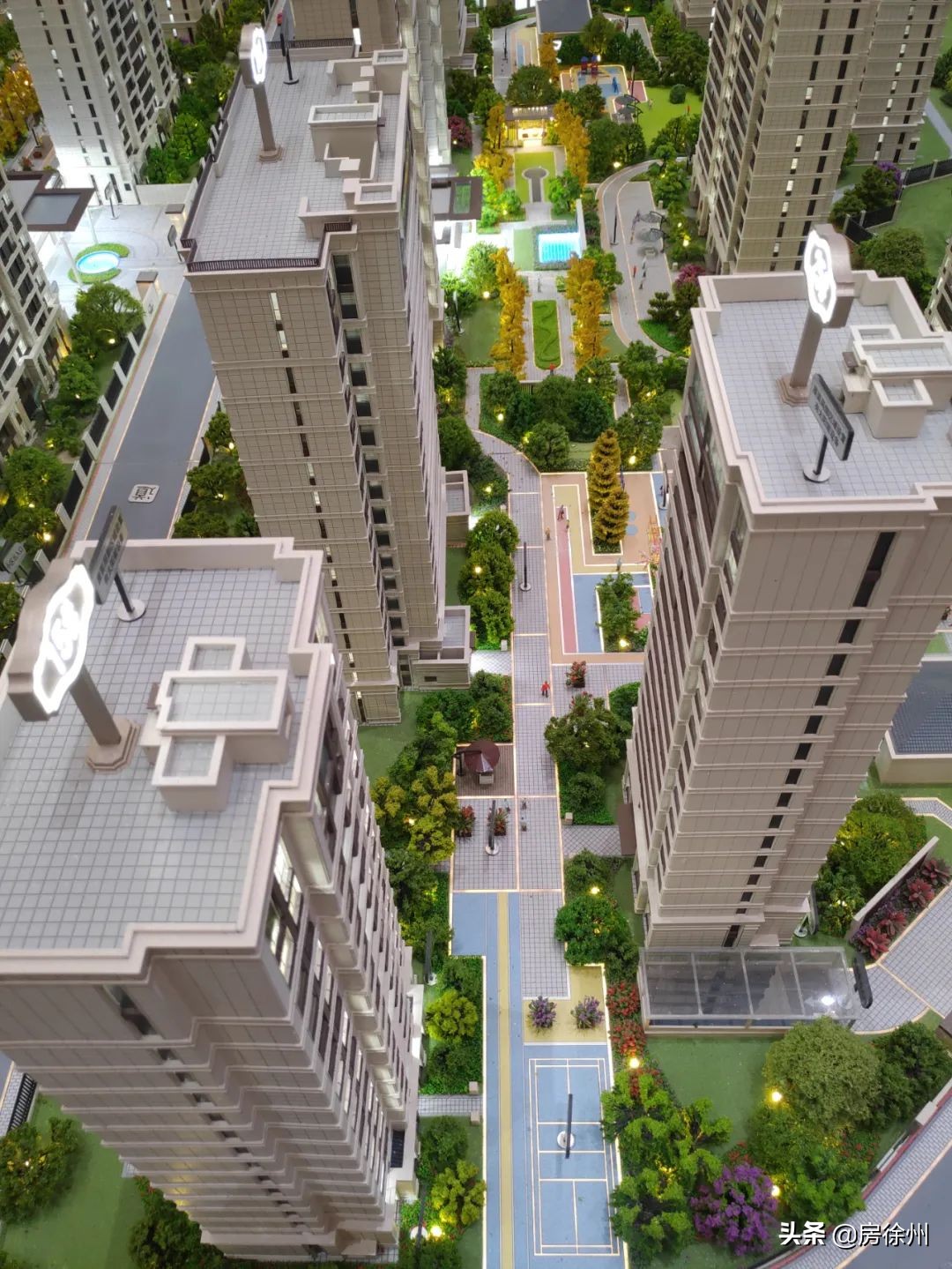 徐州鼓楼区绿城诚园110户型,徐州天宸和绿城诚园哪个好