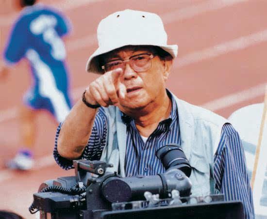 捧红姜文潘虹的谢晋，85岁去世被恶意*谤诽**，83岁遗孀见到人性之恶