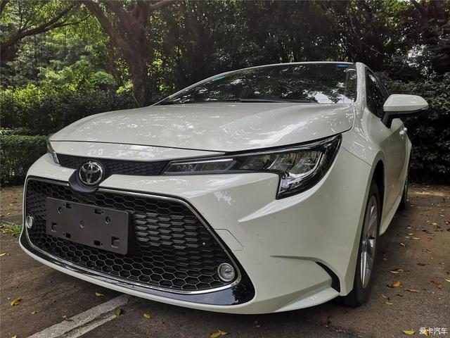 雷凌和卡罗拉哪个更安全呢,丰田雷凌双擎安全系数高吗