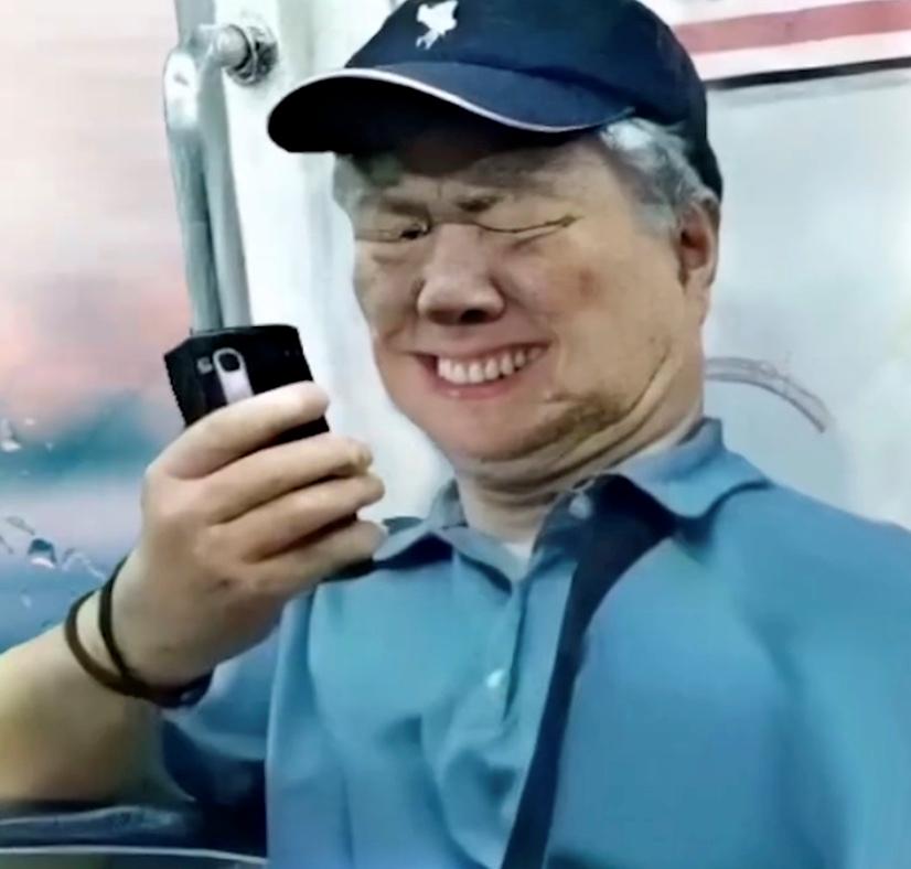 许家印120亿打造莲花形足球场,许家印恒大足球专业足球场