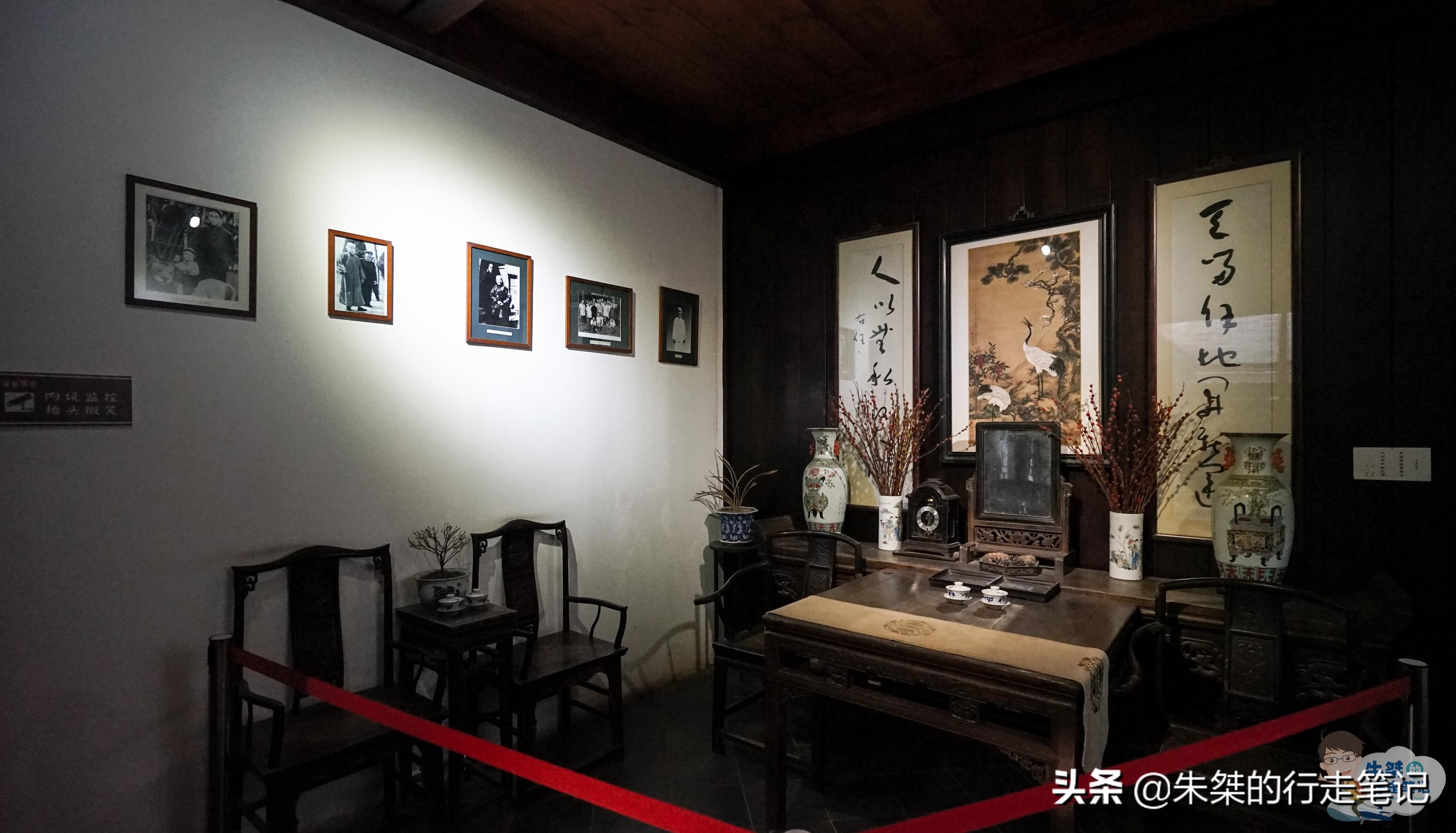 西安有一个名人故居，主人是复旦大学创始人，被誉为“当代草圣”