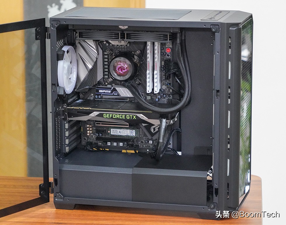 颜控玩家新选择安钛克NX1000机箱体验