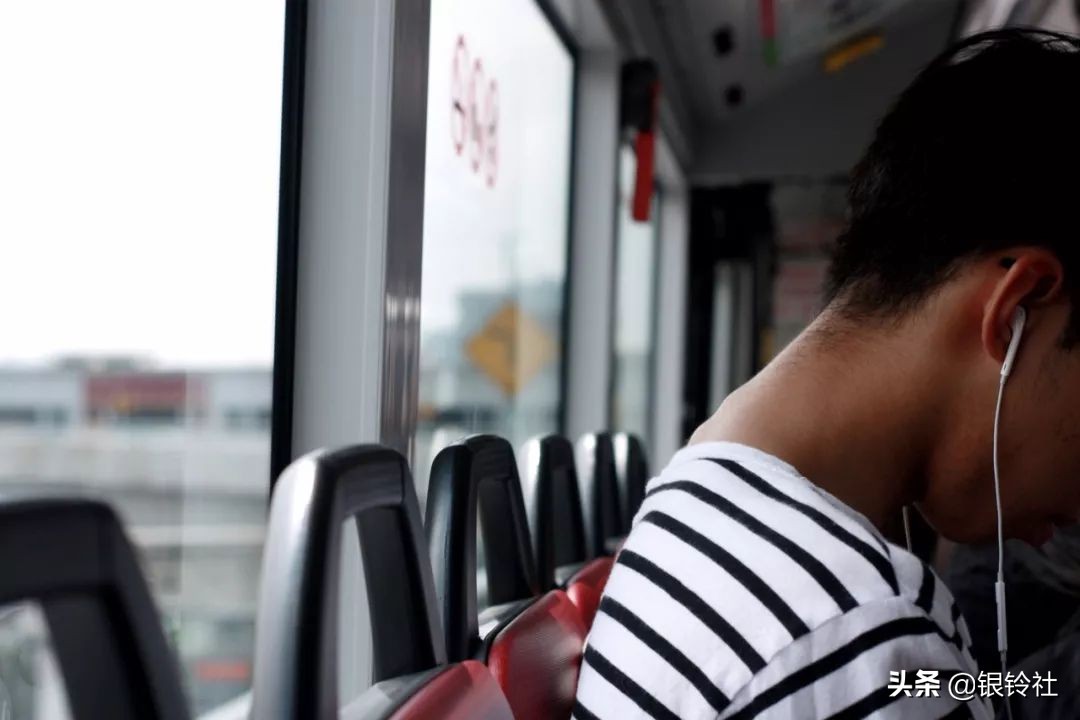 一场有欲望的旅行,一场聚会唤醒了你的深情的回忆