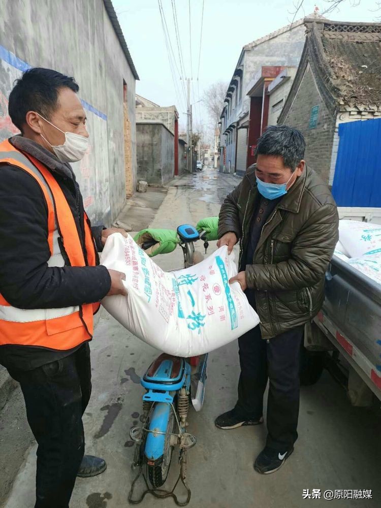 「大宾镇费辛庄村」干部“代购”忙，群众心不慌