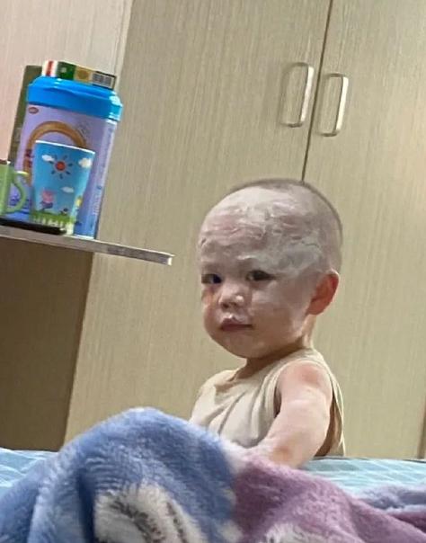 在公交车上遇到的妹纸，让我沉醉迷失了方向，我该怎么搭讪啊？急