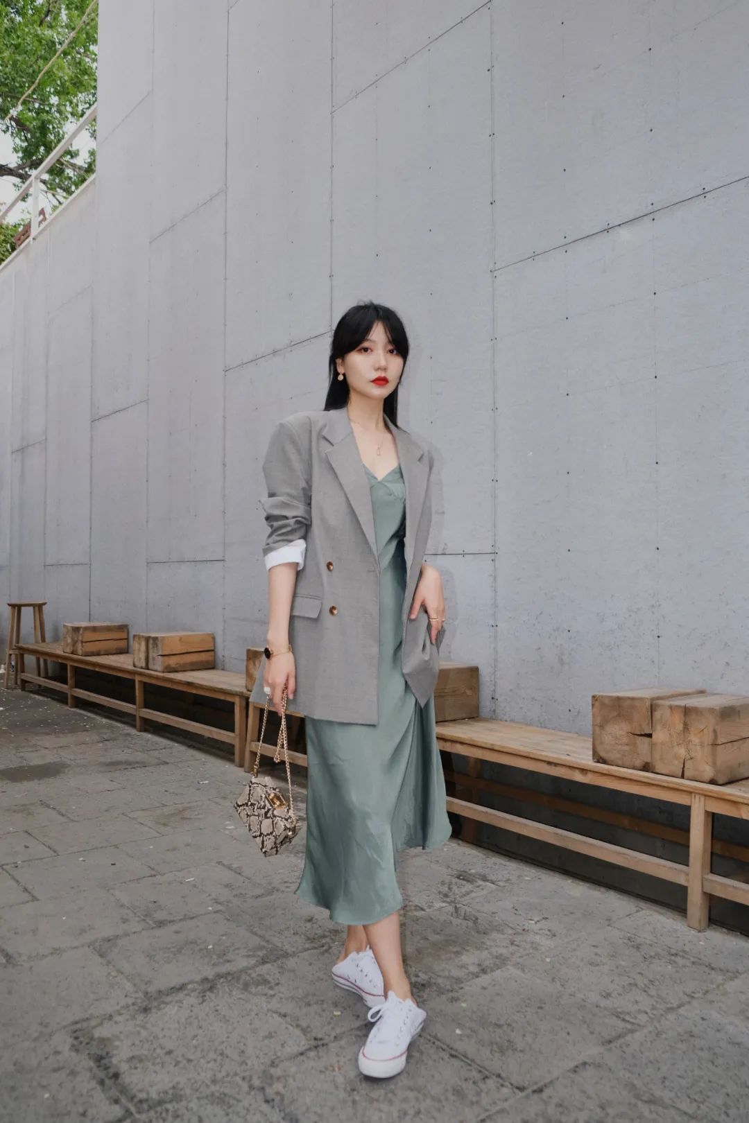 夏天穿条裙子的感受,夏天穿裙子有味道