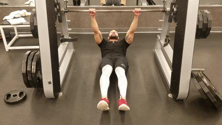 单划船练背的动作,划船式练背的正确锻炼方法