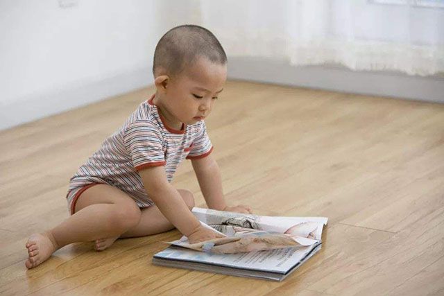 新手爸妈必看视频,小孩说话晚聪明还是早说话聪明