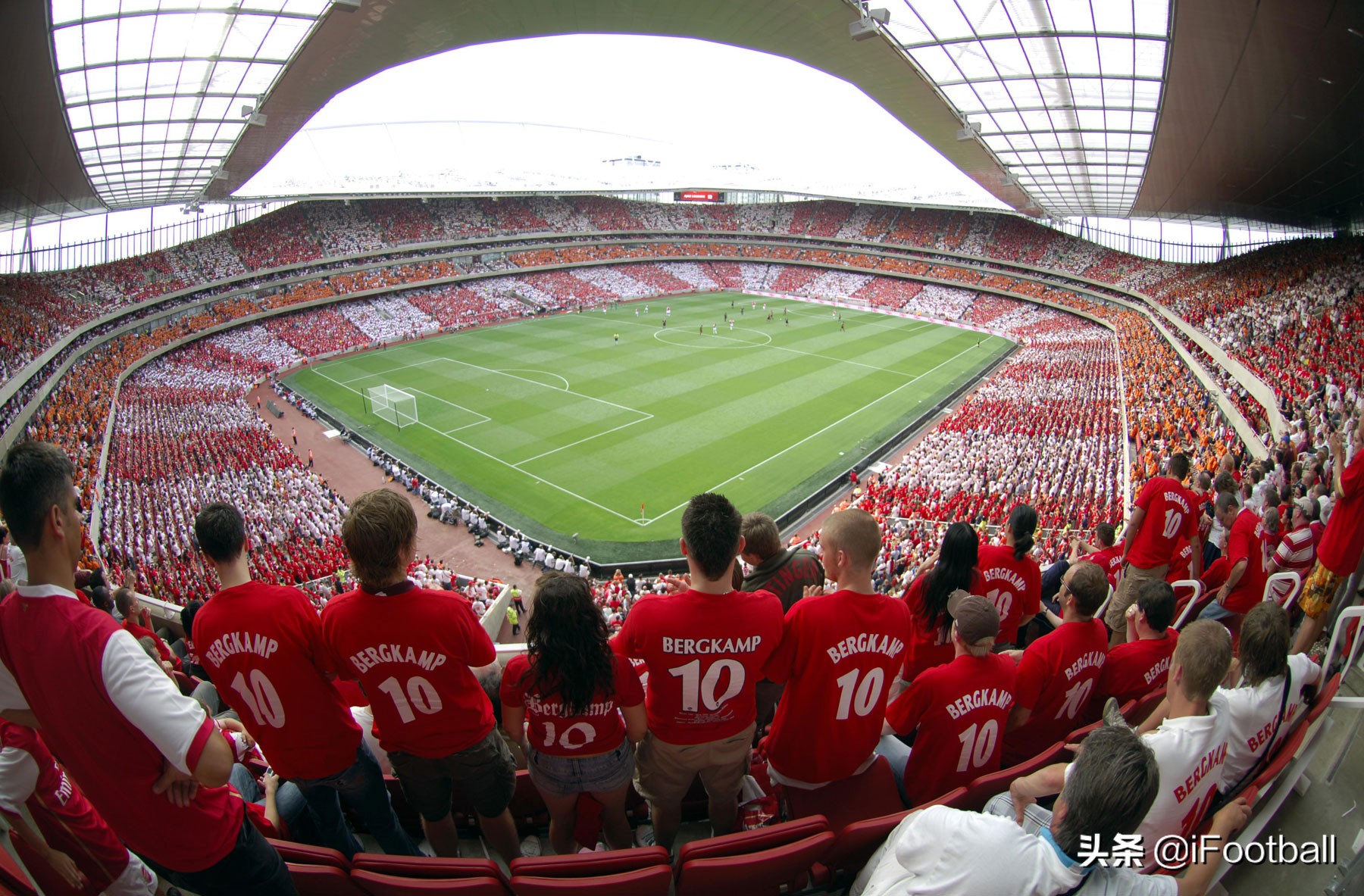 英超哪座球场草皮最好,英超足球场的草皮是什么草