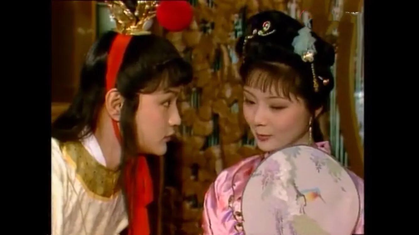 红楼梦五十八回藕官烧纸情节,红楼梦里藕官烧纸