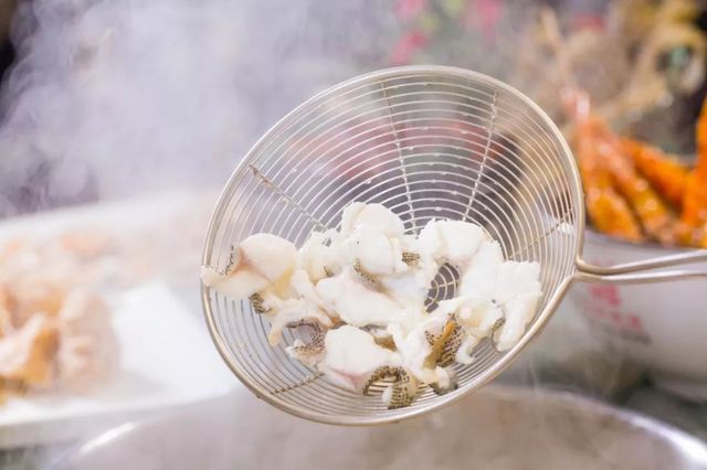 当地无人不知的几十年老店,无人不知的特色菜