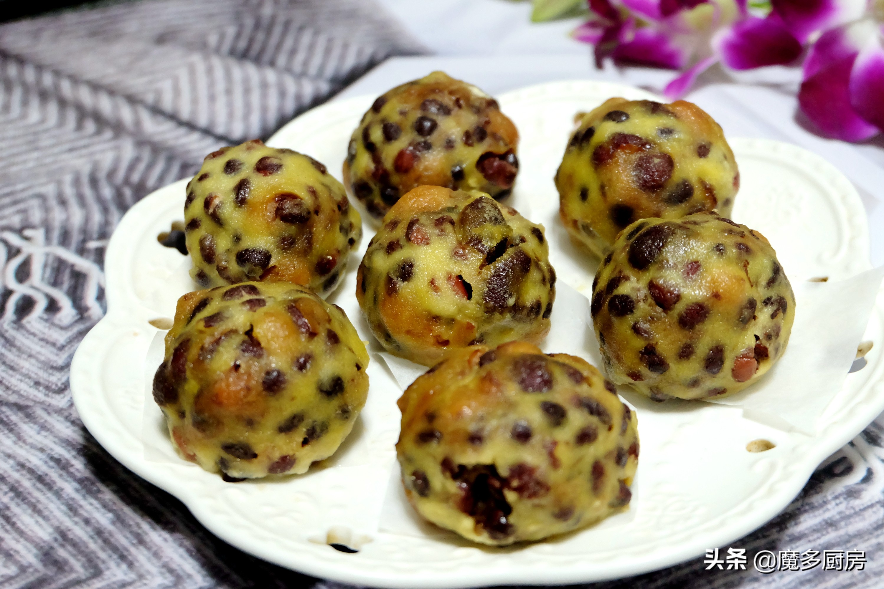 自己蒸的粘豆包香甜软糯真好吃,粘豆包怎么蒸才好吃呢教程