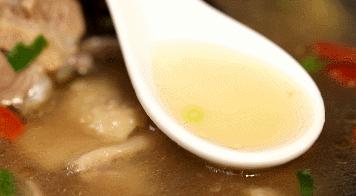 怎样煲猪肚鸡汤好吃,对自己好一点吃一点营养品