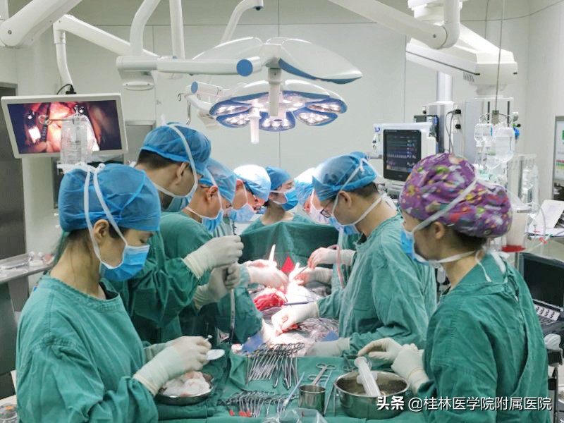 桂林医学院附属医院利用ECMO成功救治一重症患者