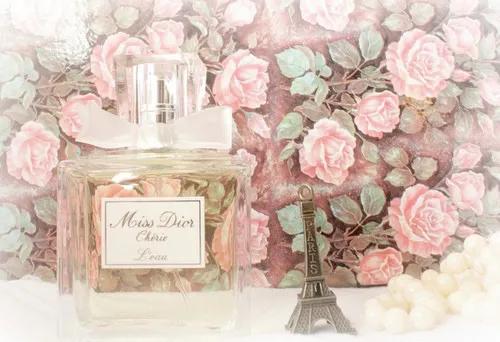 愿被香水拯救过的生命灿烂如夏花!