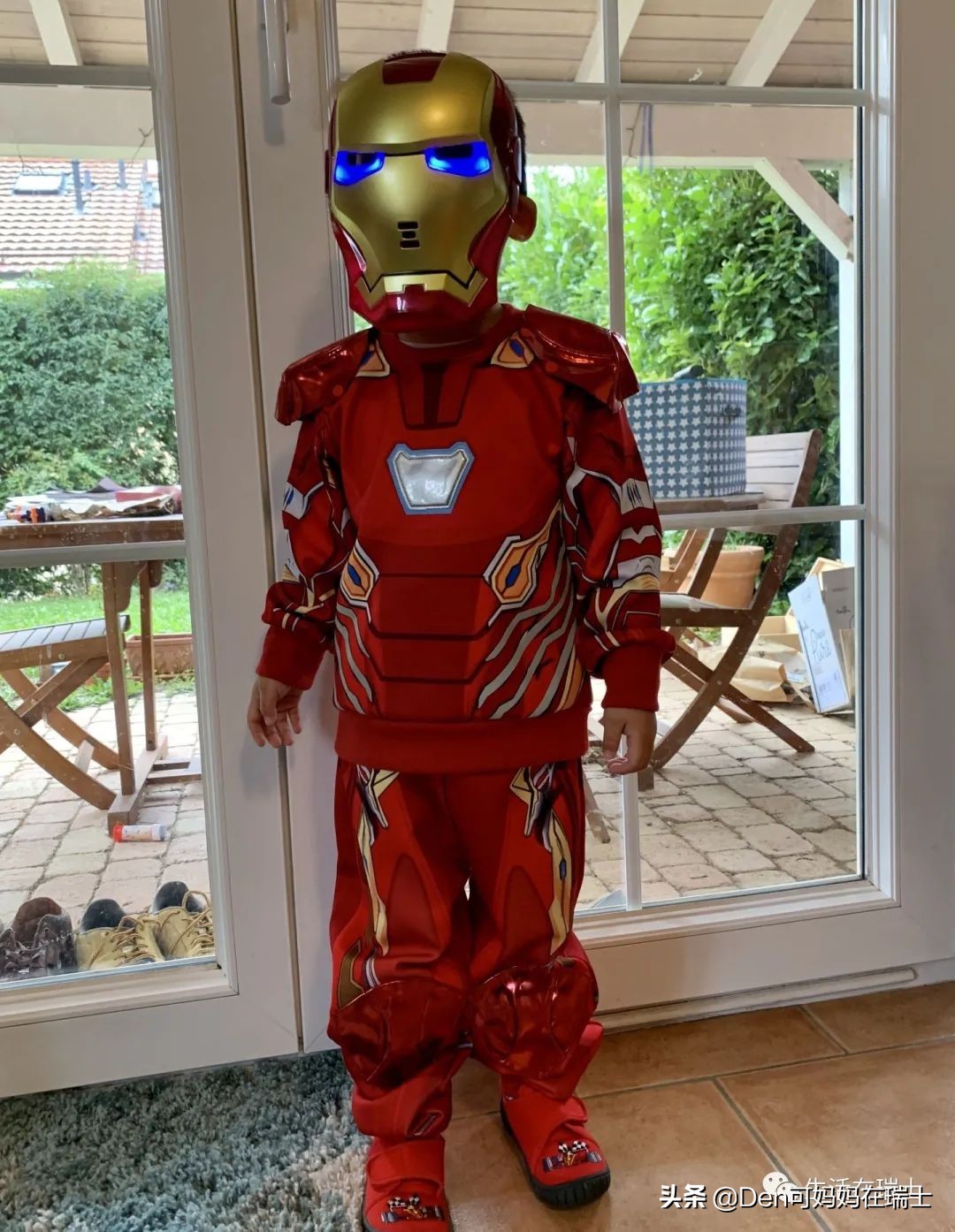 陪玩婴儿的三个技巧,新生儿1-2个月怎么陪玩