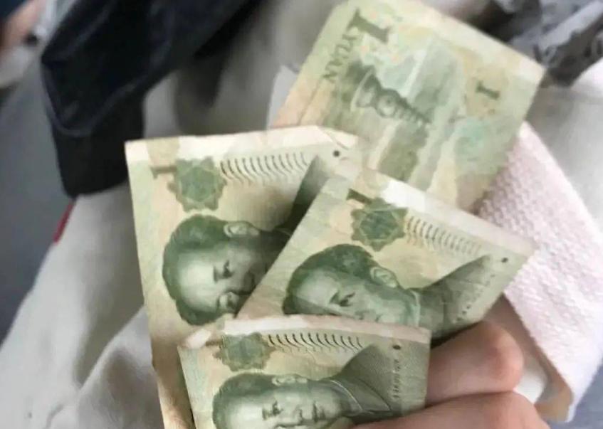 1957年，黑龙江小伙在信用社买了6元股金，64年后取出来多少？