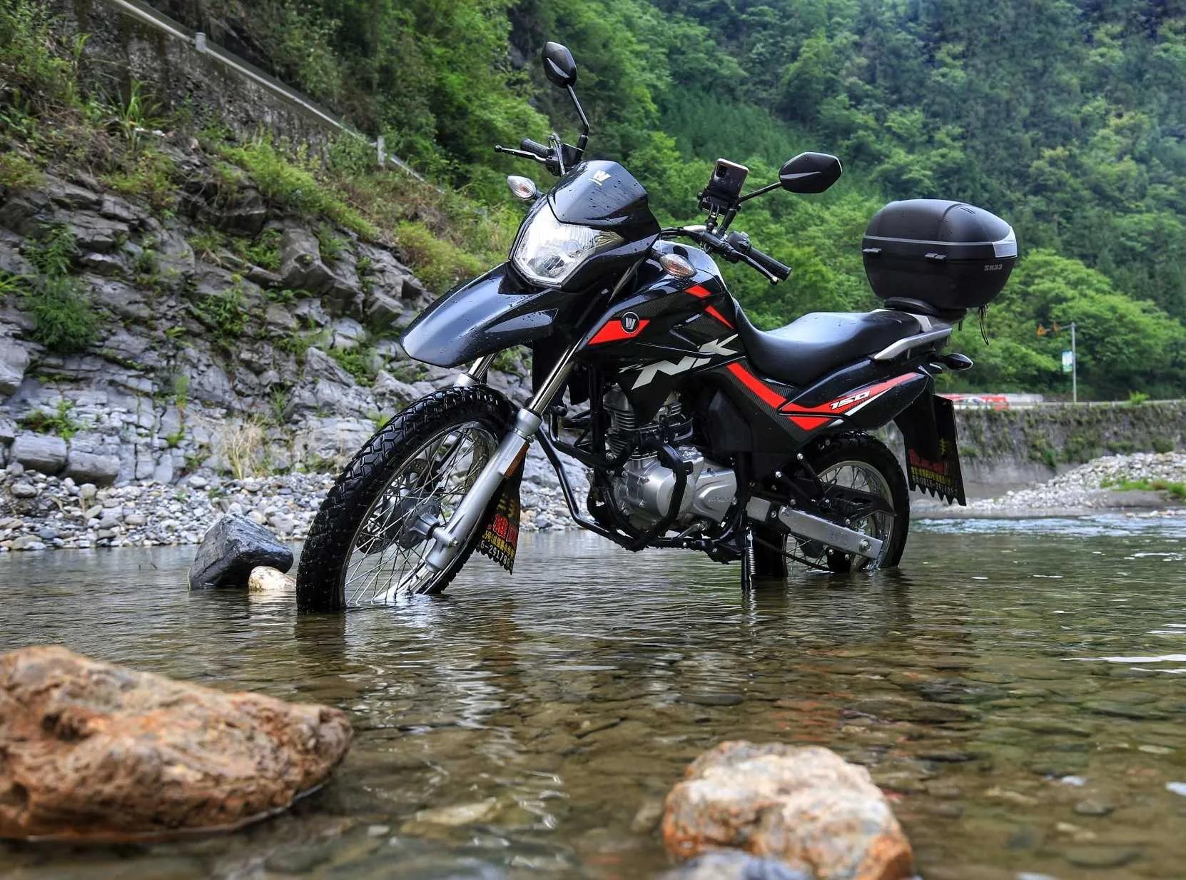 豪爵nk150越野摩托车,豪爵nk150摩托车和豪爵dl150对比