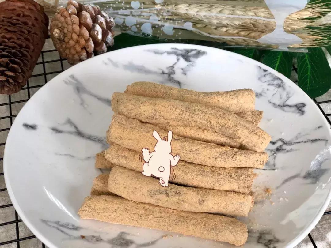 天津特色美食天津煎饼果子 (天津风味小吃三绝)