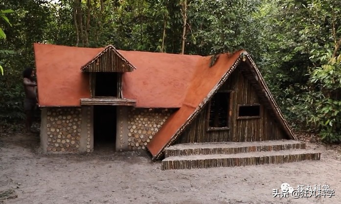 木棍怎么挖出泳池,一根棍子挖出一个游泳池