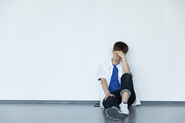 不会主动维持同事关系怎么相处,不会跟同事相处怎么办