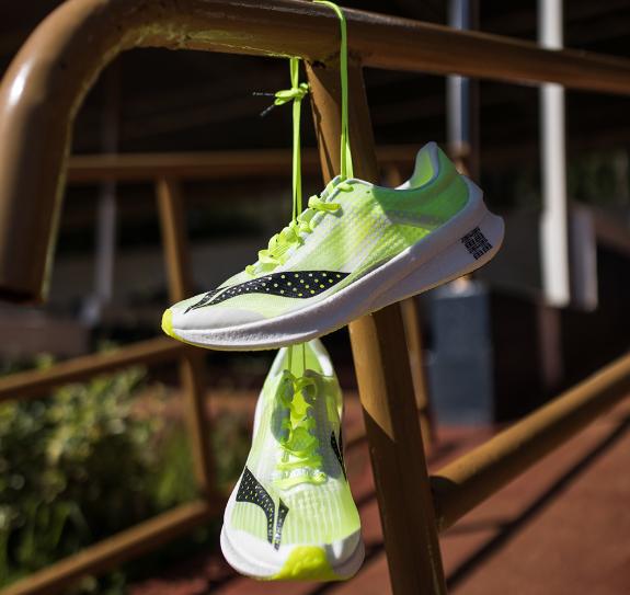 李宁运动鞋在国产排第几,国货运动鞋销量暴涨