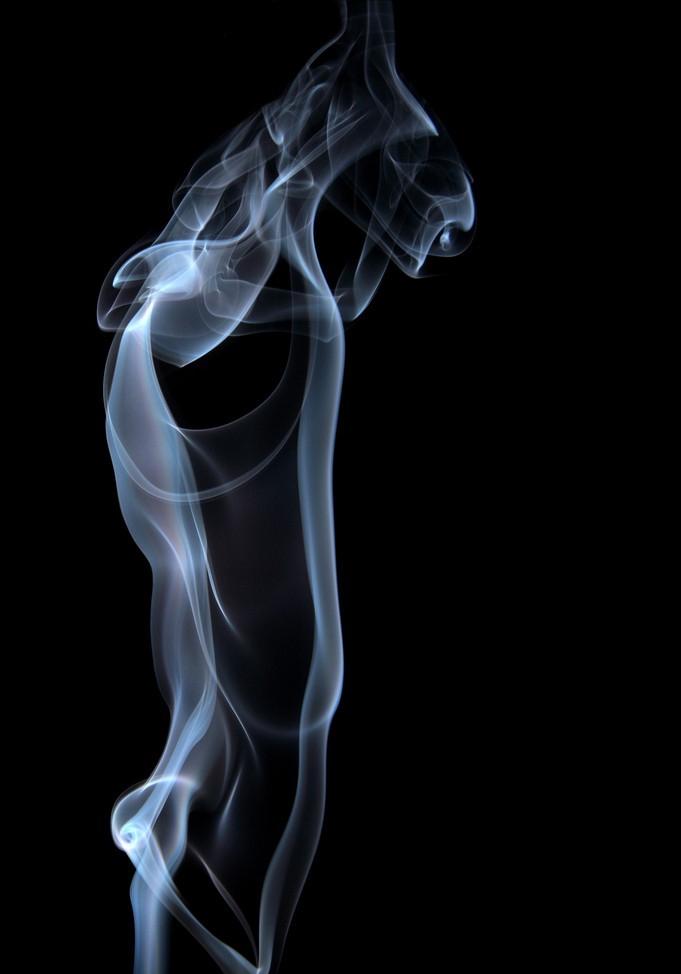 杀毒软件之父狱中自杀，生前疯狂吸毒，强杀邻居，自称有47个孩子