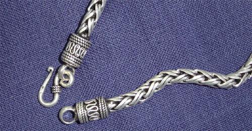 命中注定我爱你陈乔恩同款耳环,陈乔恩同款锁骨链