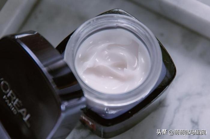 欧莱雅小蜜罐面霜和olay大红瓶,olay大红瓶面霜适合什么年龄段