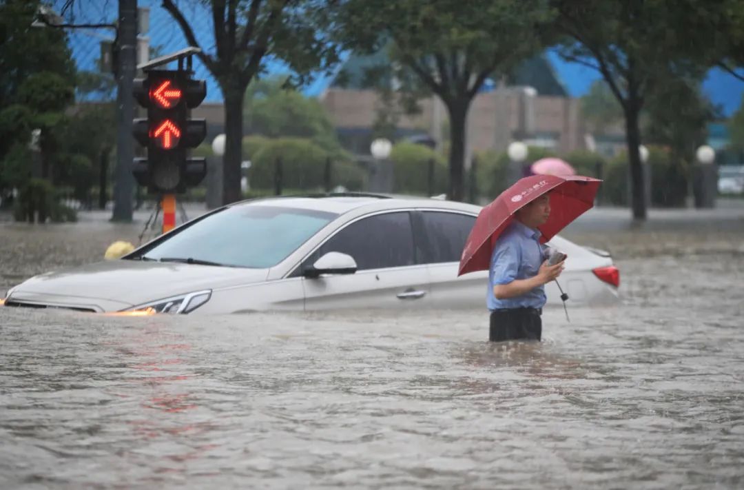 河南大暴雨致302人遇难详情,河南遭遇特大暴雨保险公司赔吗