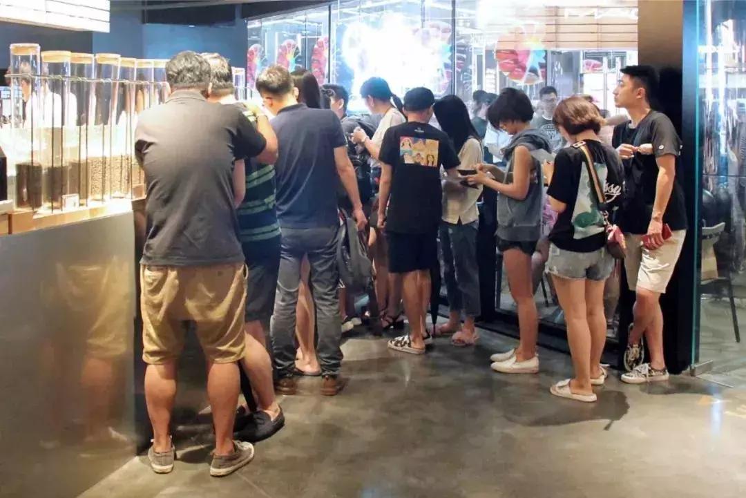 揭秘网红奶茶经营秘诀,网红奶茶加盟店背后的套路你懂吗