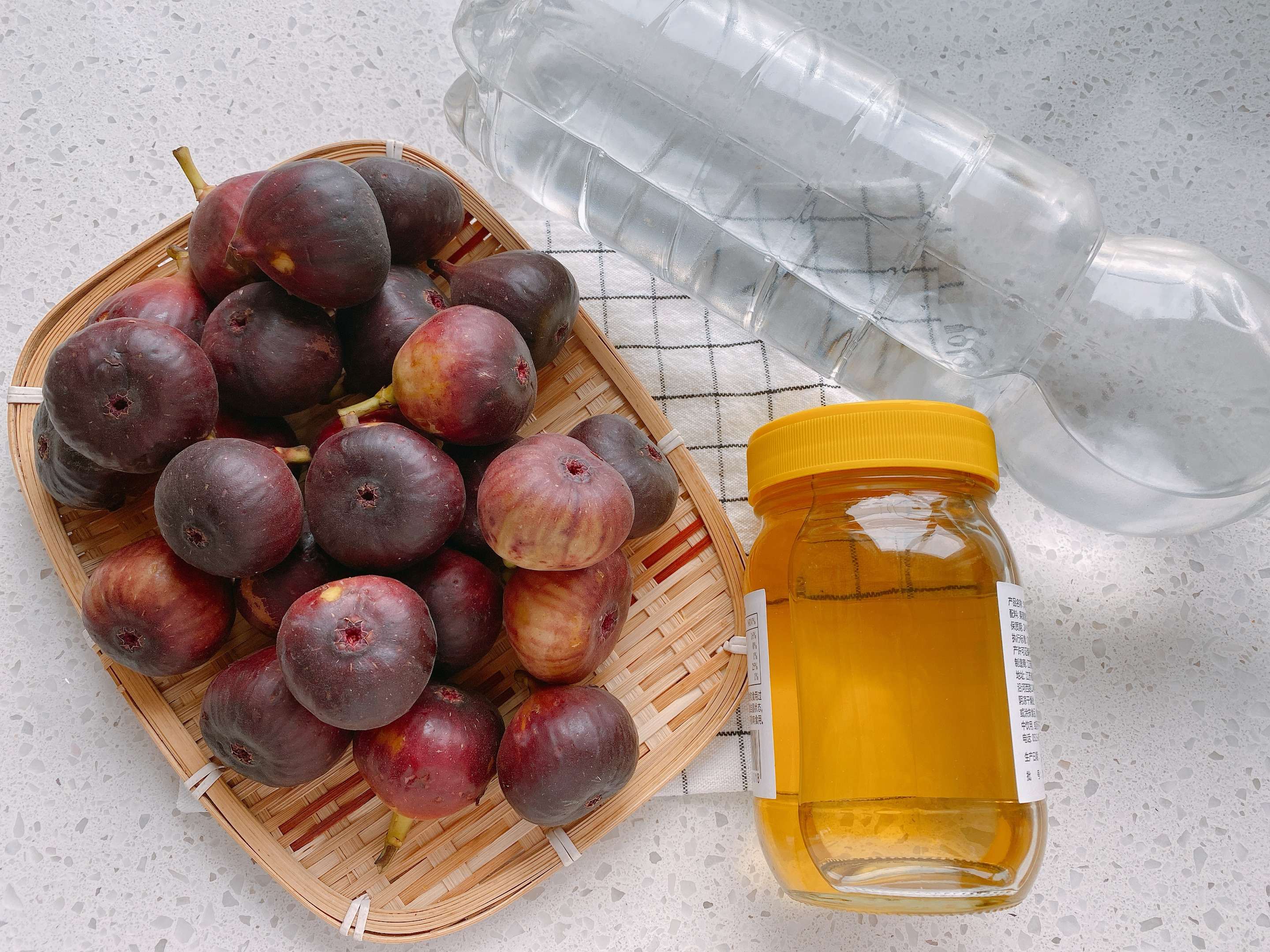 无花果酒纯酿,新鲜美味的无花果