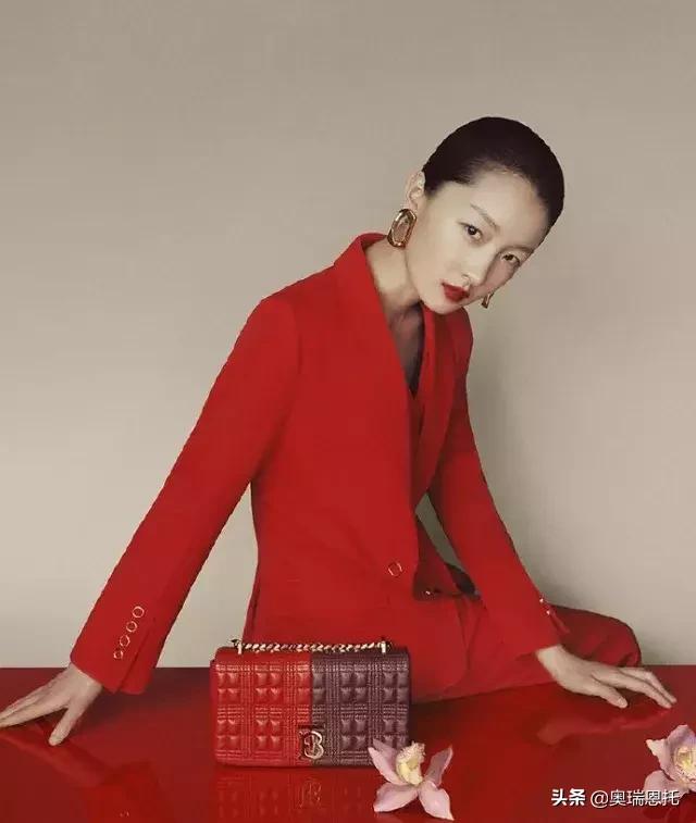 burberry深蓝色搭配 (burberry鼠年限定)