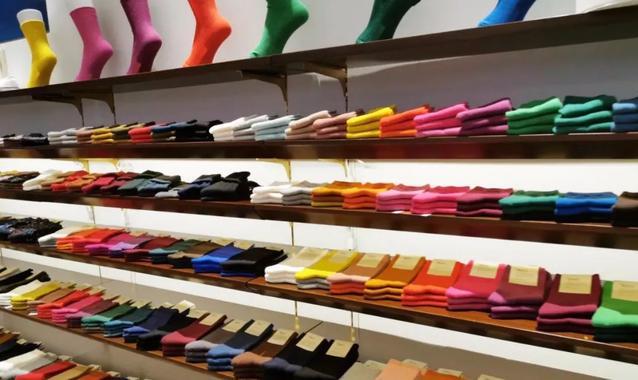 袜界爱马仕,袜子界的爱马仕一双袜子6500