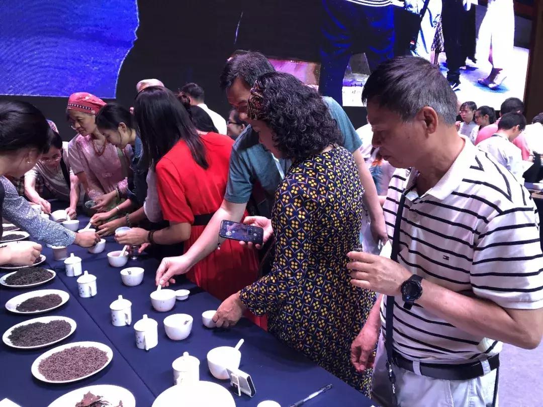 三鹤杯2024年梧州六堡茶斗茶大赛,2022年梧州六堡茶民间斗茶大赛