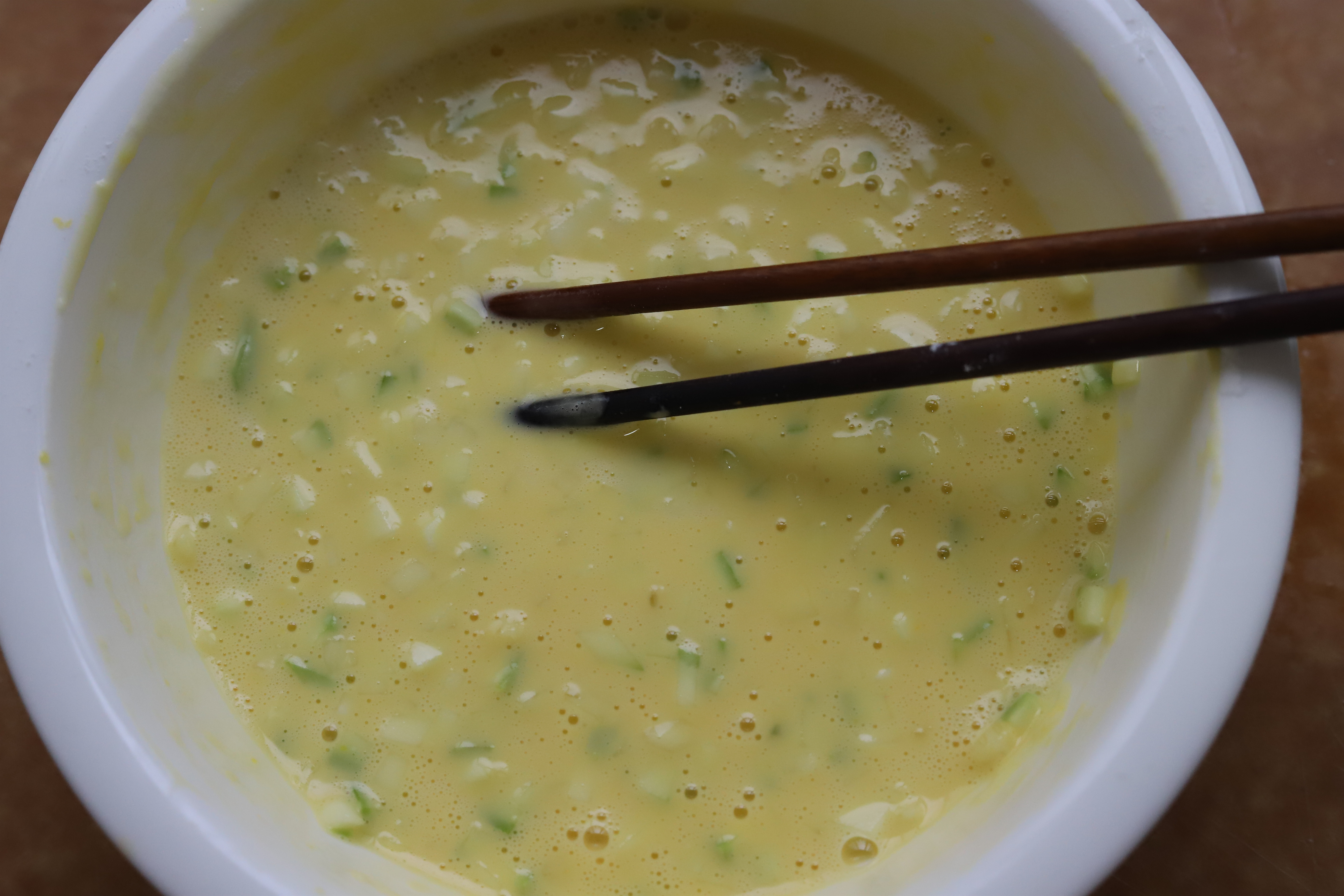 做的鸡蛋饼发干,做出来的鸡蛋饼为什么那么干