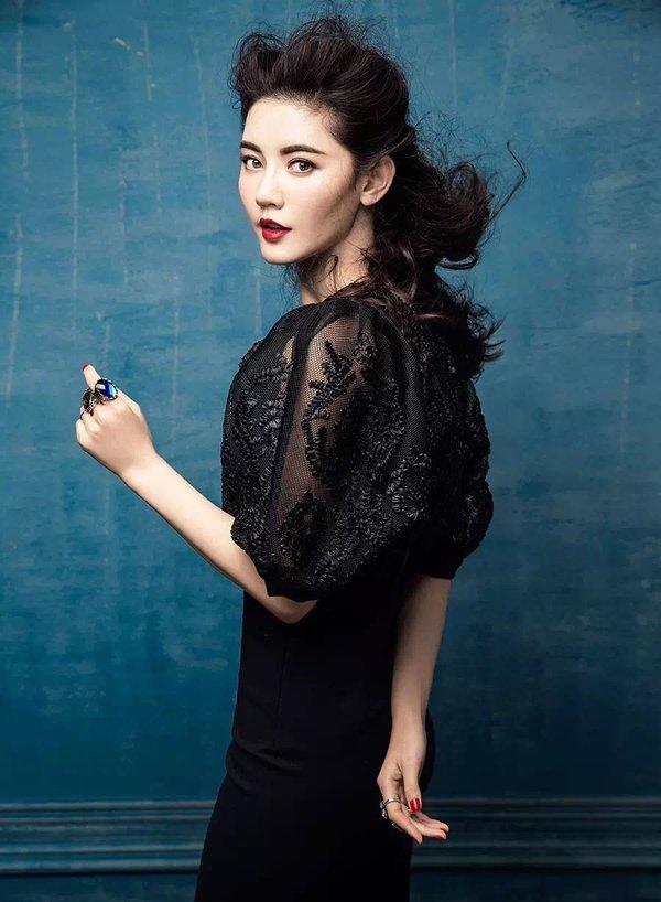 人像写真怎么拍摄好看,拍出杂志大片的效果教程