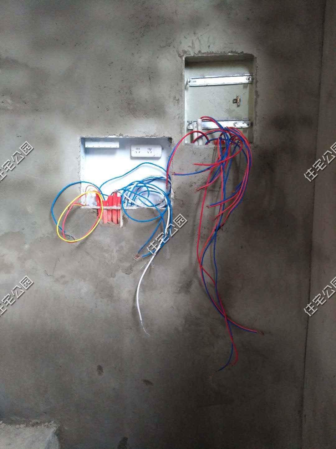 农村小伙打拼20年回乡建房,农村小伙打工10年花30万建的房子