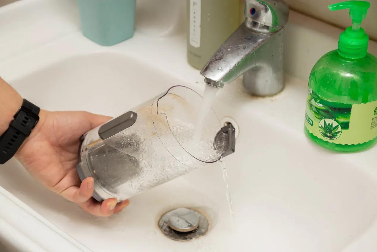 小狗吸尘器t12essential真实测评,小狗吸尘器t12essential