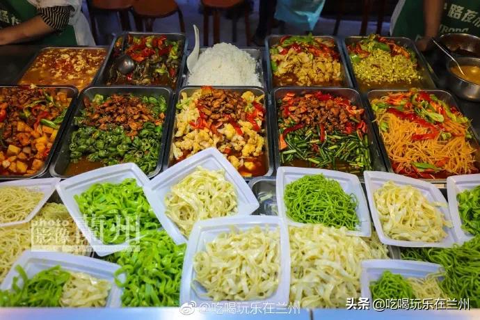 来兰州必须打卡的地方南门夜市,兰州必打卡夜市好去处